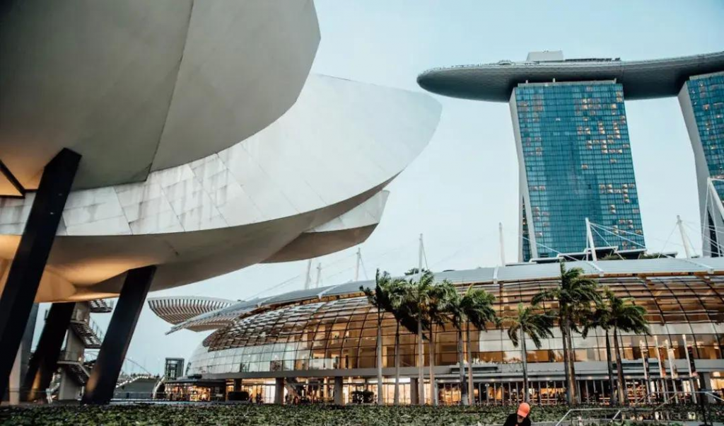 低成本移民新加坡！这两类人可快速扎根，无需大额投资