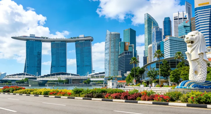 普通人如何移民新加坡？低成本路径有哪些？